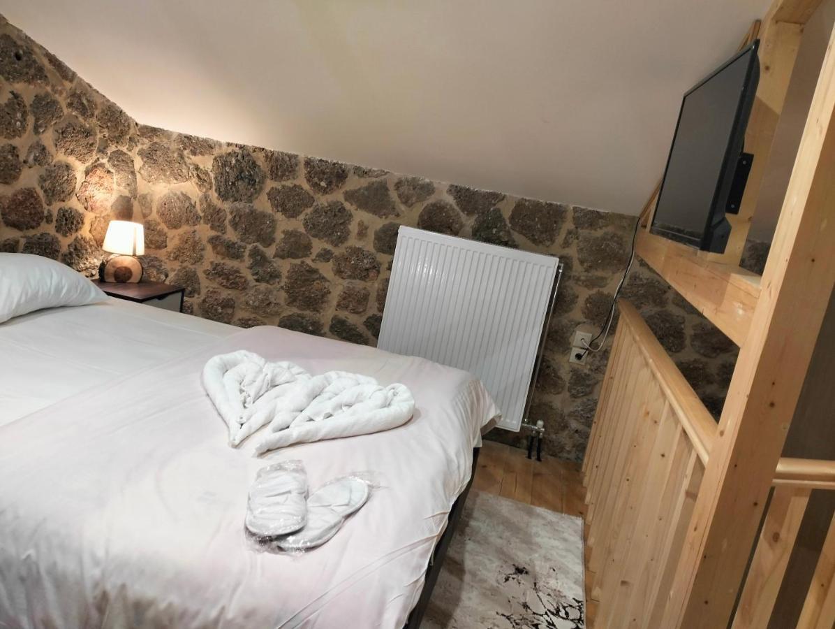 Erofili Hotell Kato Sinikia Trikalon Exteriör bild